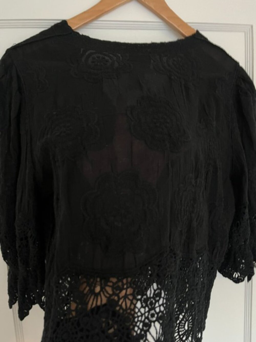 Liv Los Angeles Black Crochet Blouse | Size Large - Picture 7 of 8